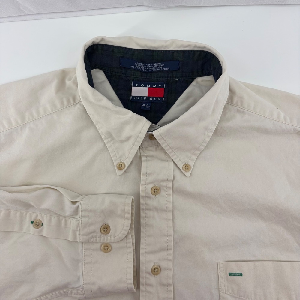 Vintage Tommy Hilfiger Mens XL Cream Cotton Twill Button Down Shirt Crest Logo